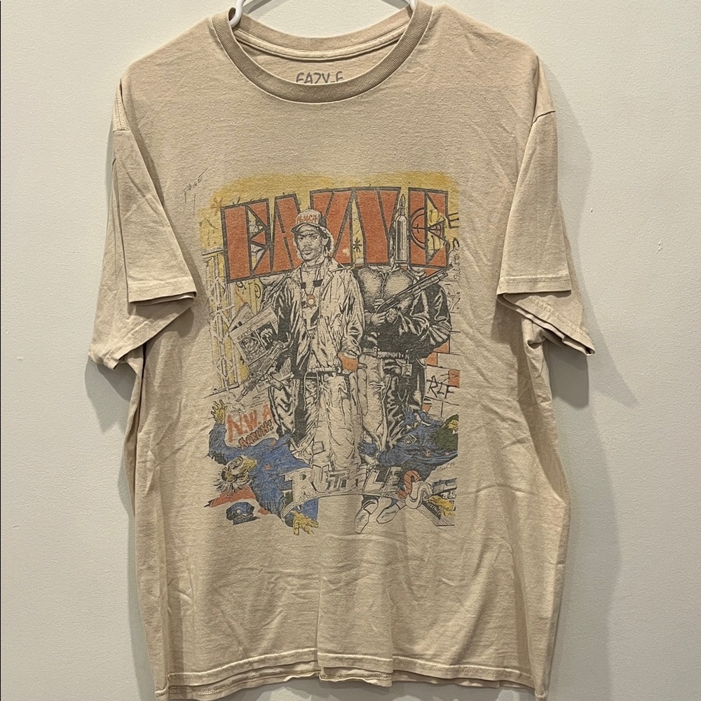 Casual Beige Graphic T-Shirt